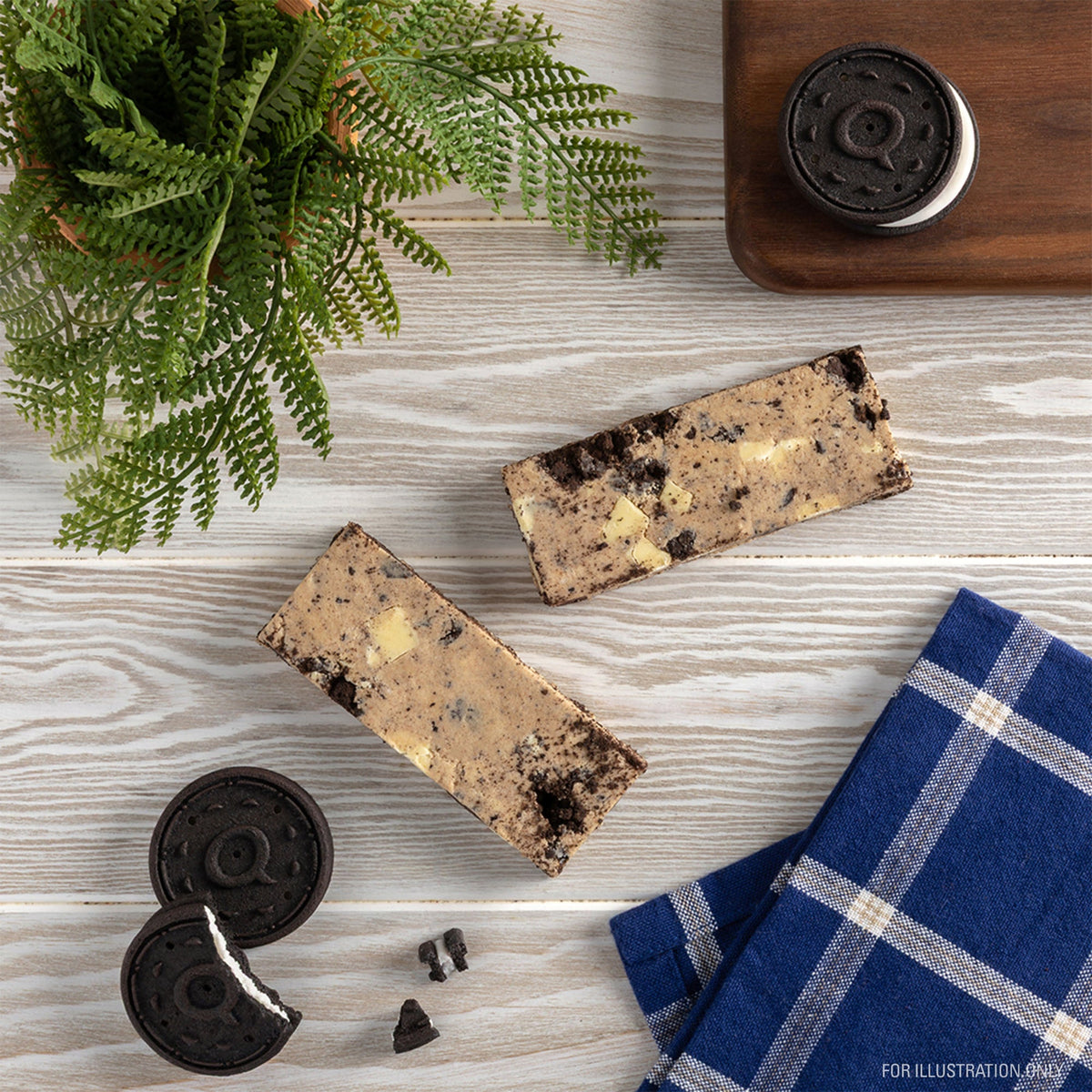 cookies-and-cream-protein-bars-z2 15807_QN_USA_ProteinBar_CAC_InterimAssetUpdate_Digital_Tabletop2.jpg